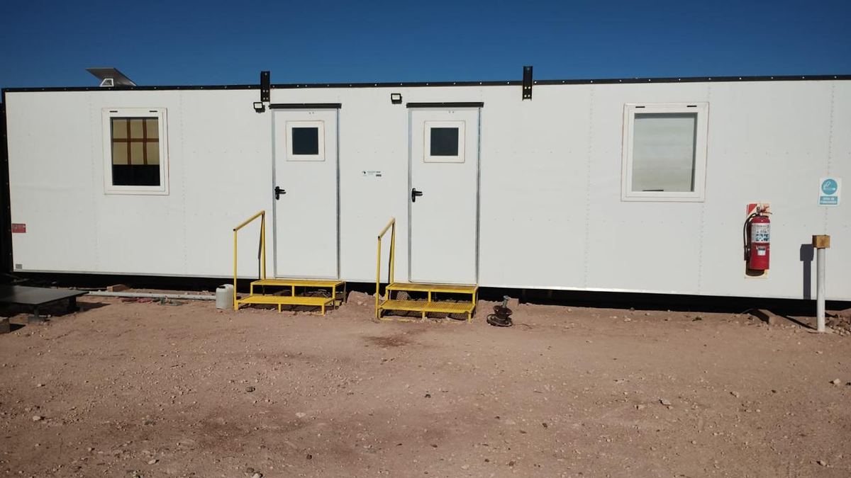 Módulo habitacional con dos accesos