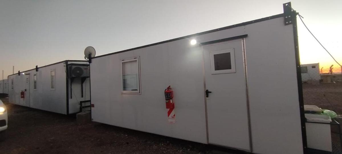 Módulos habitacionales instalados en locación